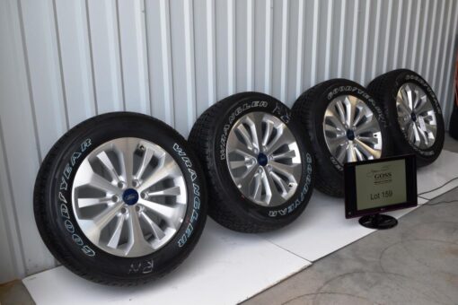 Ford F150 20 inch oem wheels tires dealer take offs