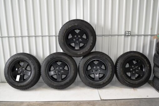 Jeep Call of Duty OEM wheels and tires