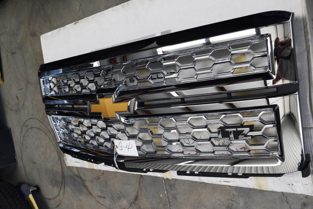 Chevy silverado oem factory ltz style front grill 2014 2015 lt silverado pickup trucks dealer take off